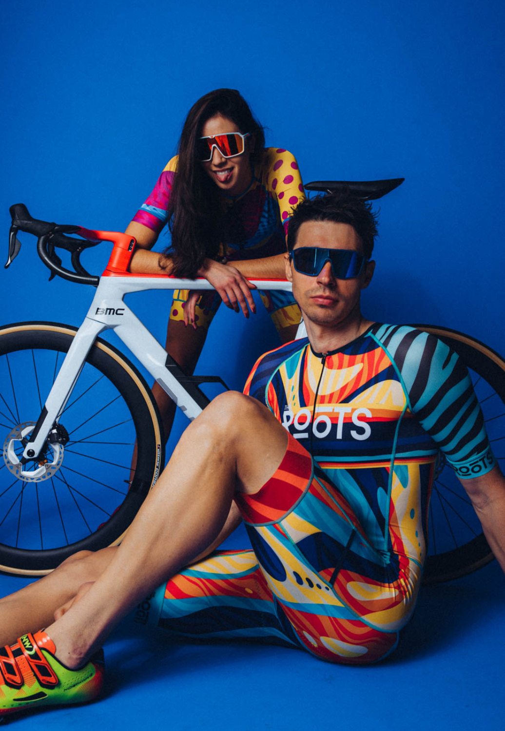 THE ROOTS FLOW TRIATHLON SUIT